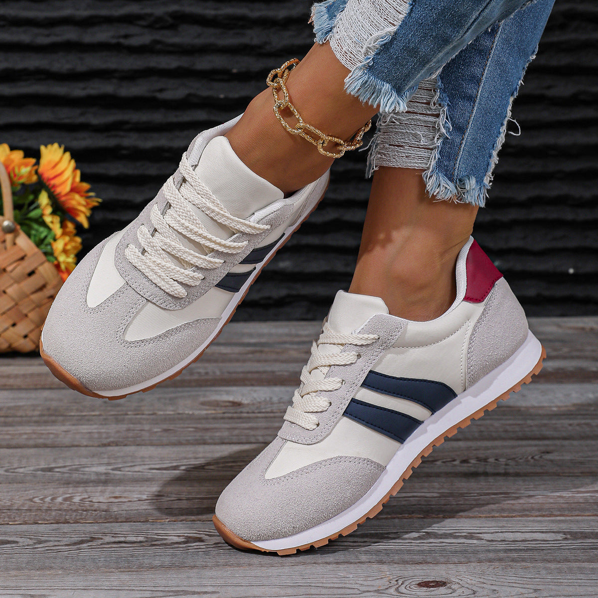Fashionable and Versatile Travel Running Shoes, Breathable Cloth Lightweight Sports Shoes