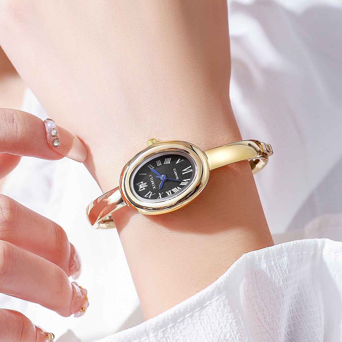 Elegant Oval Stainless Steel Quartz Watch